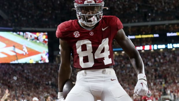 Alabama Crimson Tide tight end Amari Niblack (84) celebrates during the 4th quarter against the Texas Longhorns at Bryant-Denny Stadium. Texas defeated Alabama 34-24.